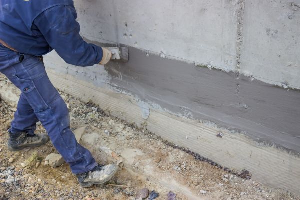 Foundation Crack Sealing in Largo